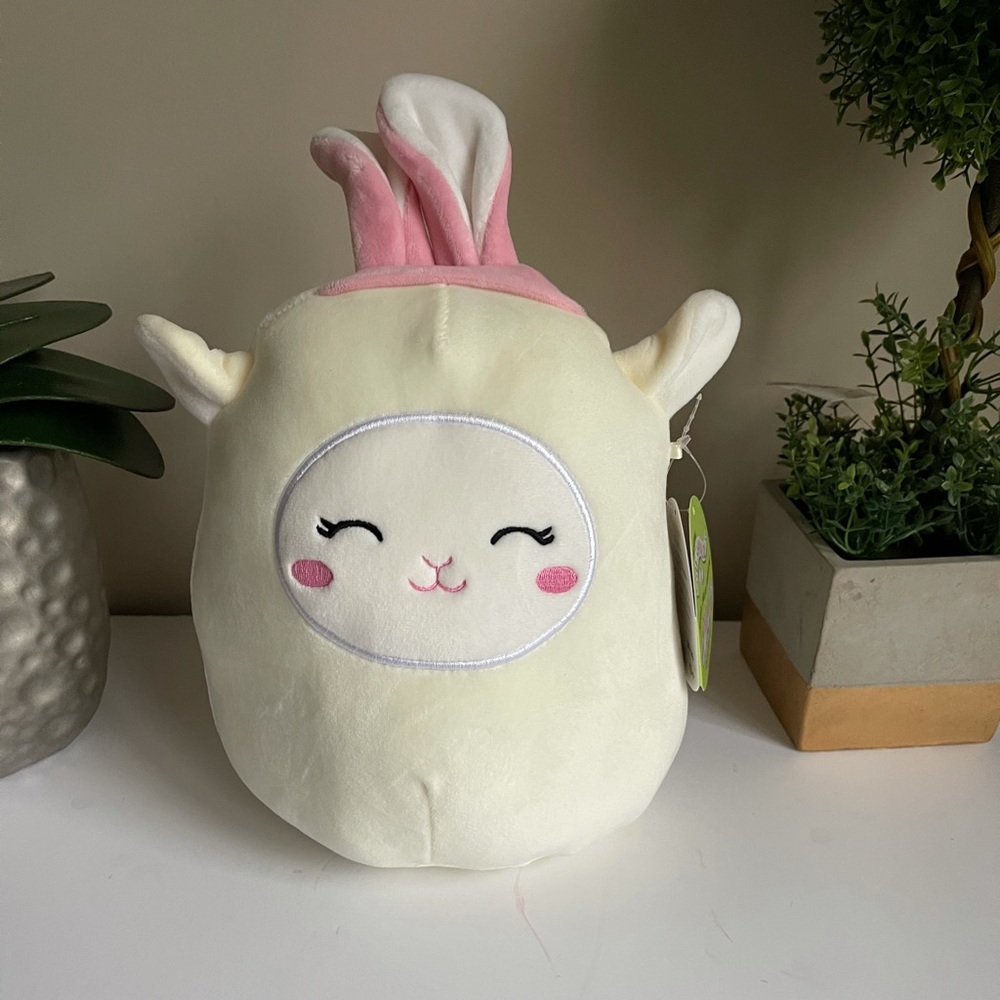 Squishmallow Sophie 8” soft and cuddly